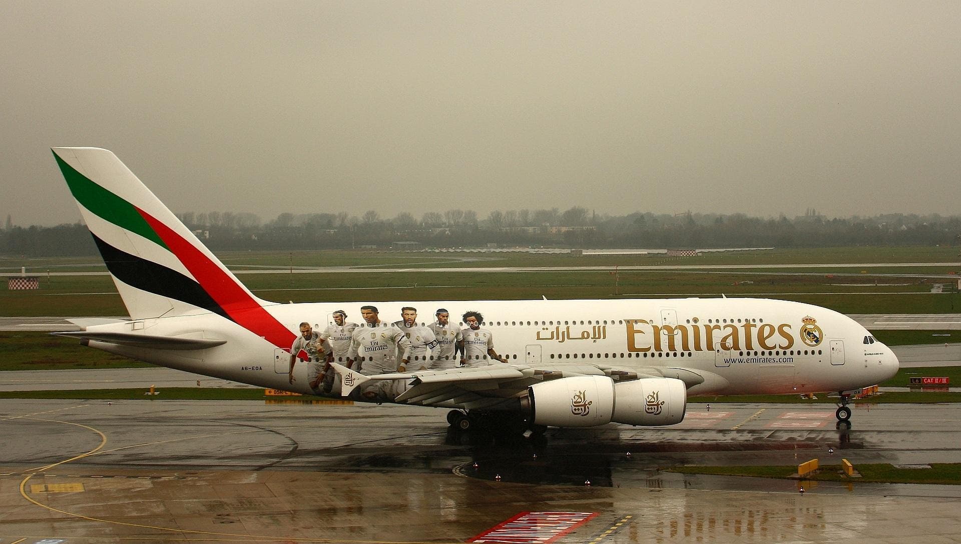 How Airline Route Planning Works